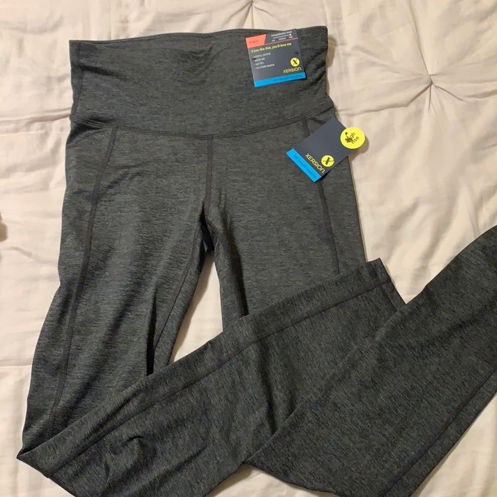 Brand new compression leggings size small